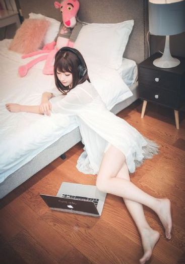 在线亚洲欧美专区免费_全集高清在线观看